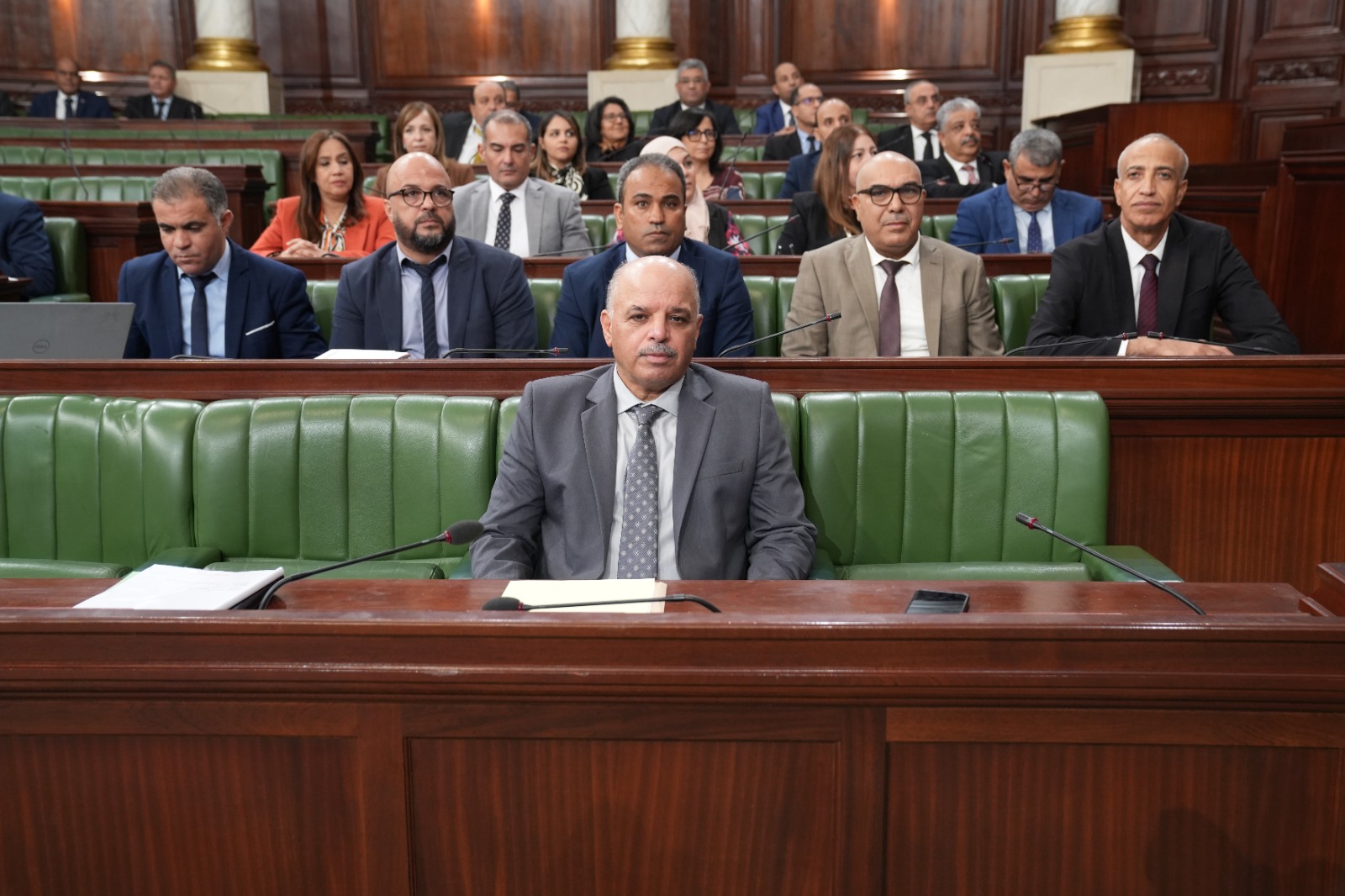 في مناقشة ميزانية مهمة النقل لسنة 2026..   مطالبة بتحسين خدمات النقل والتوزيع العادل للحافلات